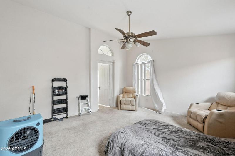 25-web-or-mls-Quartz-25