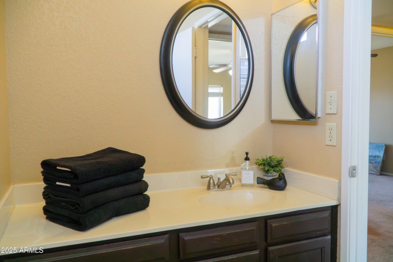 (31) Bathroom