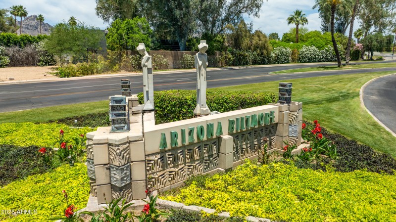 Arizona Biltmore Circle