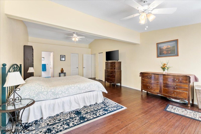 19-Primary Bedroom