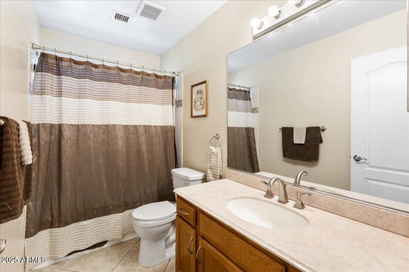 24-Bathroom