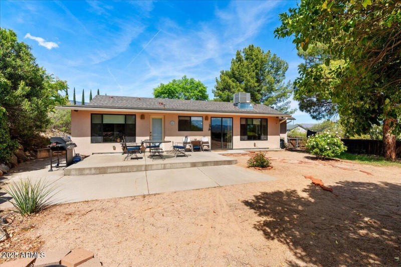 26-Backyard Patio