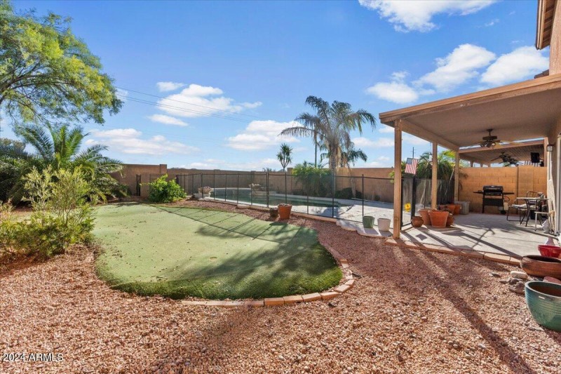 Private Backyard w/ Pool & Putting Green
