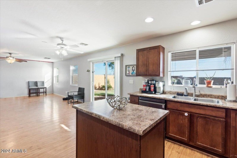 Kitchen/Family Room