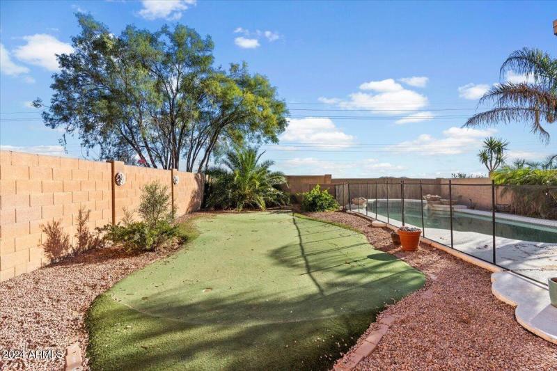 Private Backyard - No Rear Neighbors!