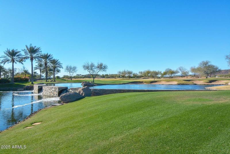 Trilogy-Golf Community