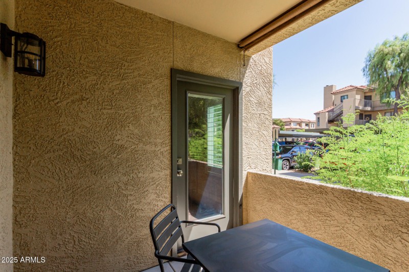 28 Desert Cove