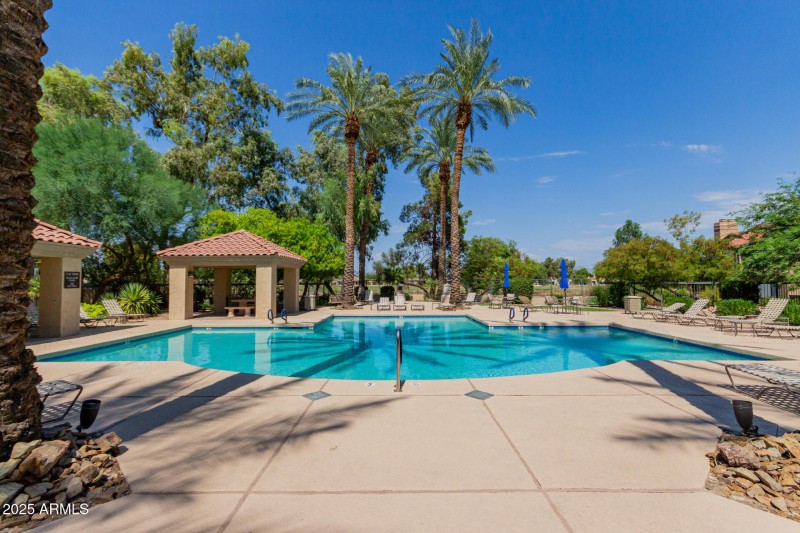 35 Desert Cove