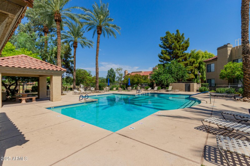 36 Desert Cove