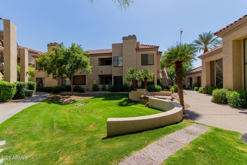 39 Desert Cove