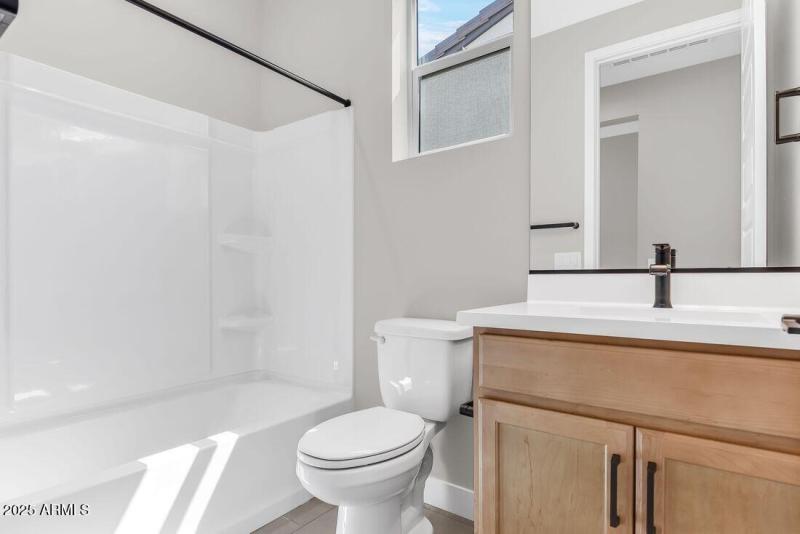 hj-az-phoenix-cantamia-dolce-lot-30151-b