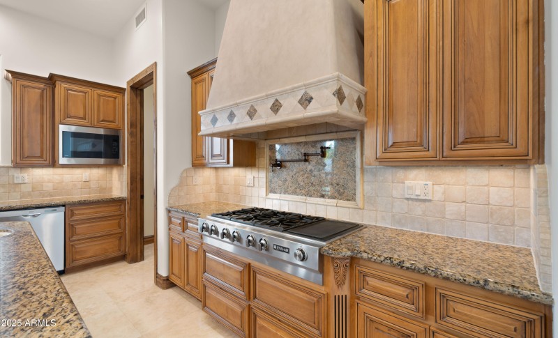 Kitchen7