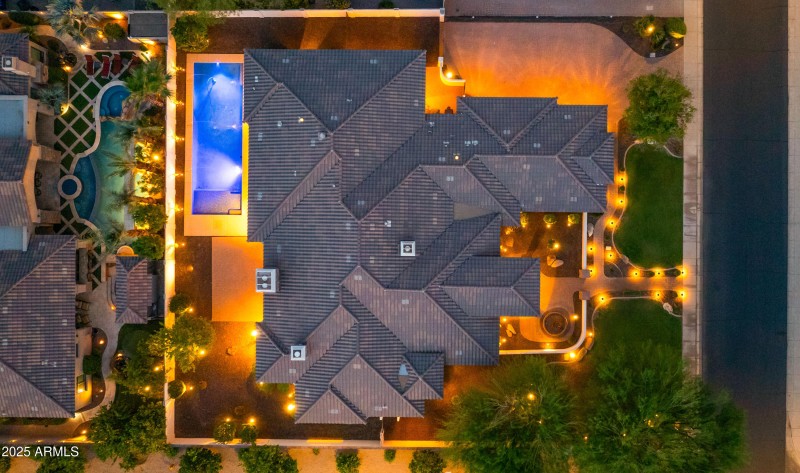 TWILIGHT DRONE2