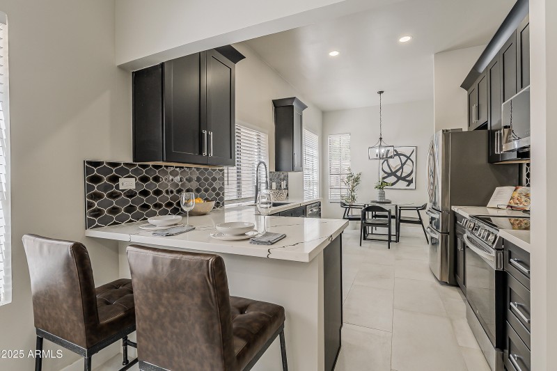 Nopal Ave-18