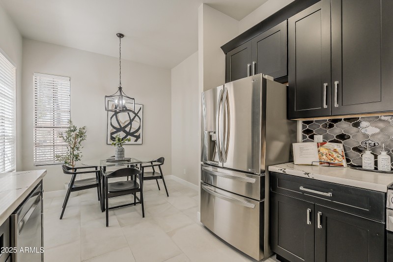 Nopal Ave-20