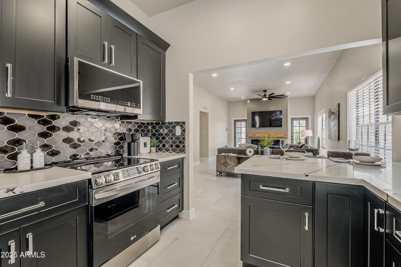 Nopal Ave-24