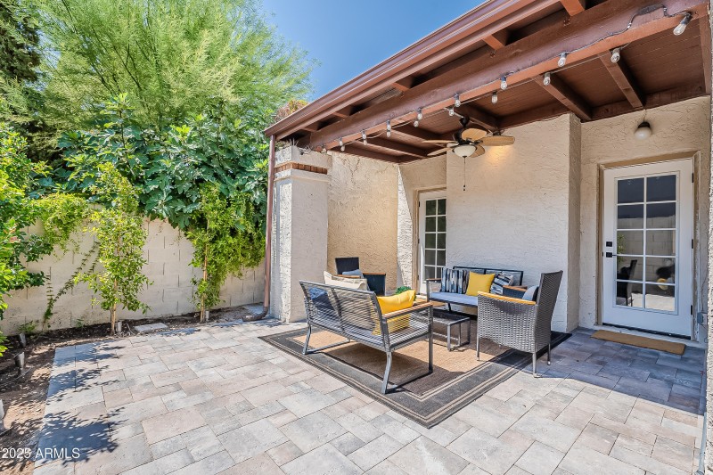 Nopal Ave-48
