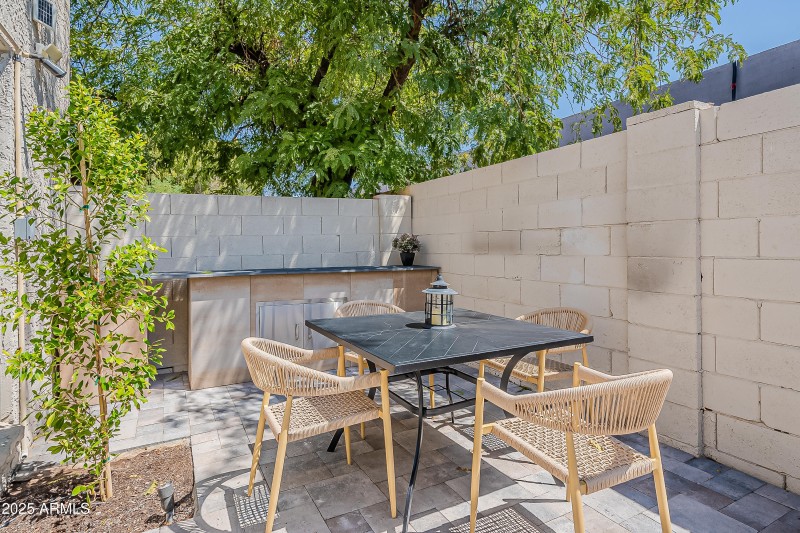 Nopal Ave-51