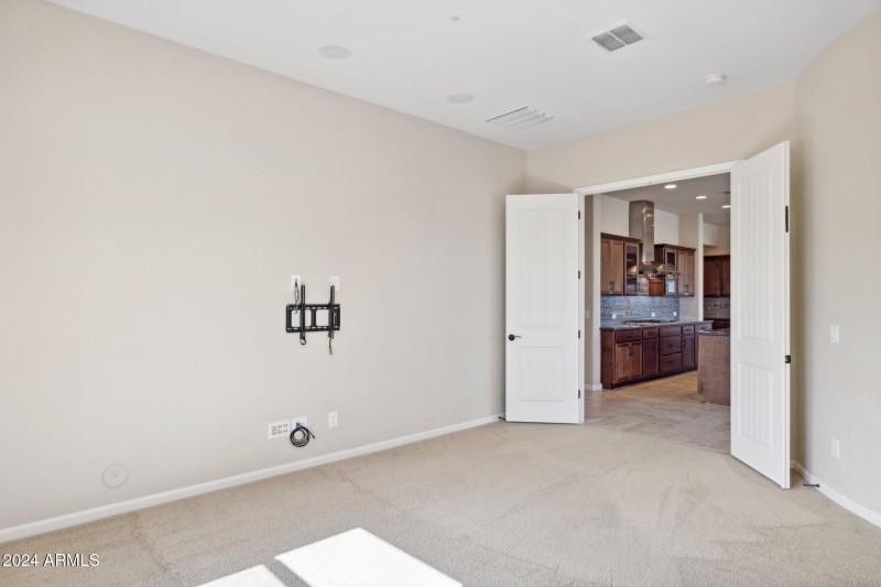 29-web-or-mls-17662-blaze-ln