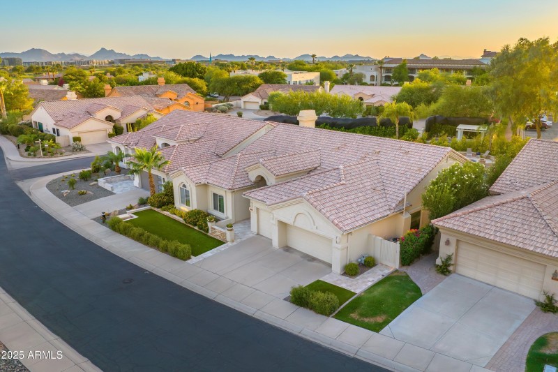 Aeriel View Front