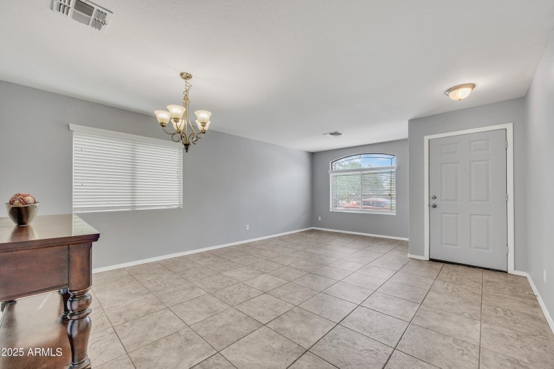 23679 W Wayland Dr_5