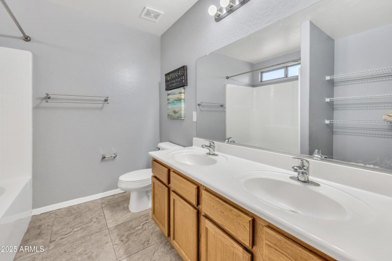 23679 W Wayland Dr_17