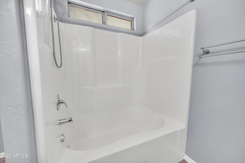 23679 W Wayland Dr_18