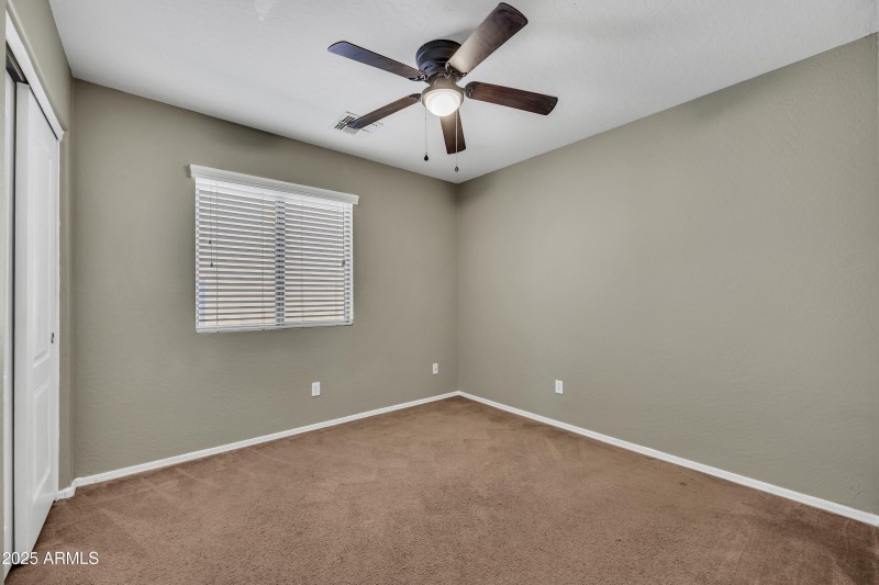 23679 W Wayland Dr_20