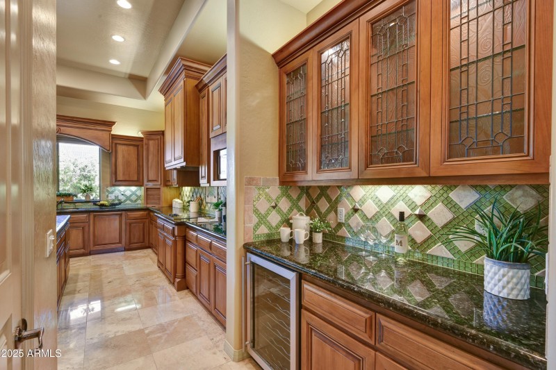 023_Butler's Pantry