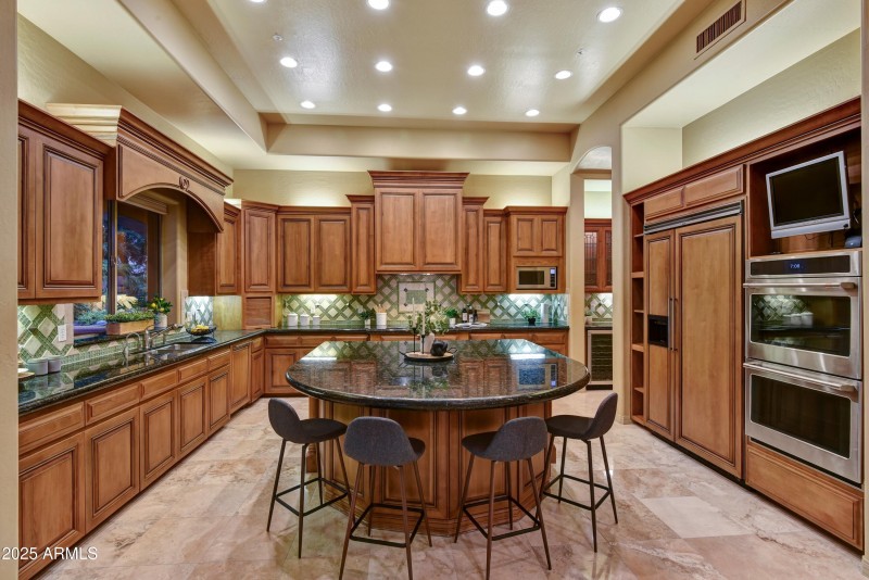 025_Kitchen