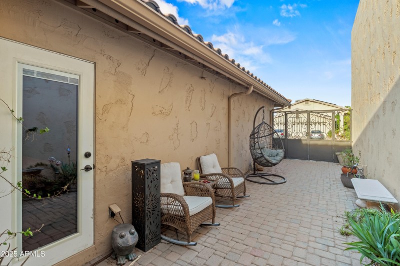 15402 N 45th Pl-6