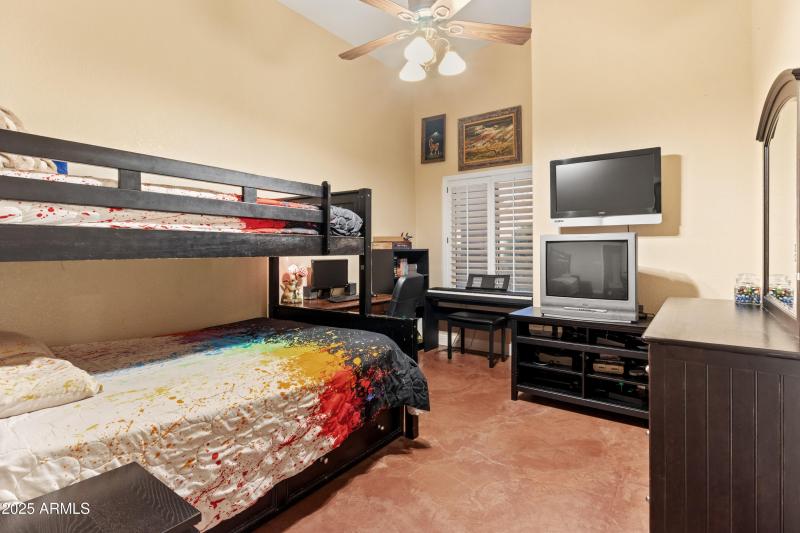 15402 N 45th Pl-27