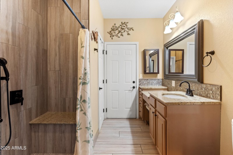 15402 N 45th Pl-30