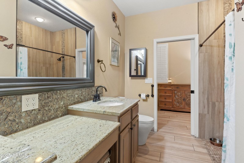 15402 N 45th Pl-31