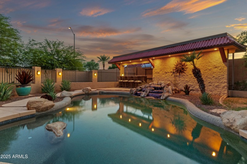 15402 N 45th Pl-44