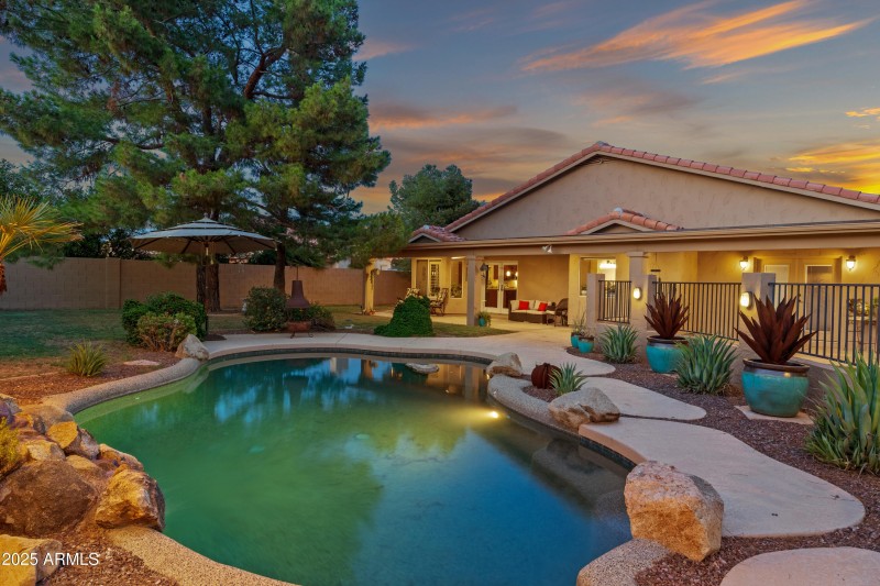 15402 N 45th Pl-46