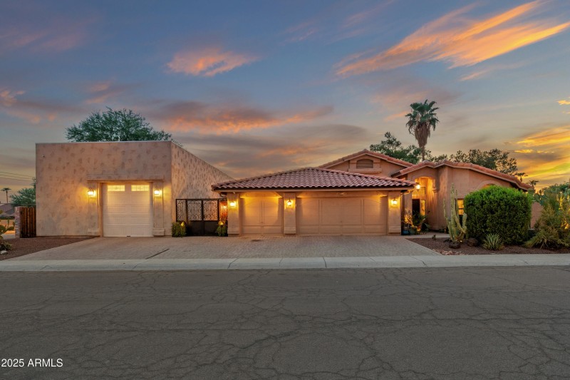 15402 N 45th Pl-50