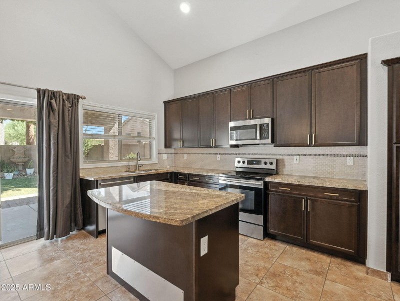 11-web-or-mls-17th-11