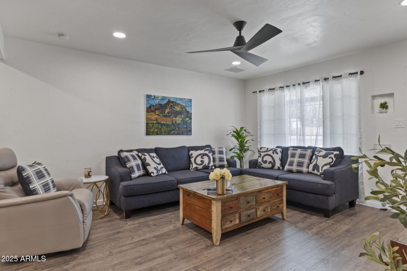 3814 N 36th St Phoenix - 229