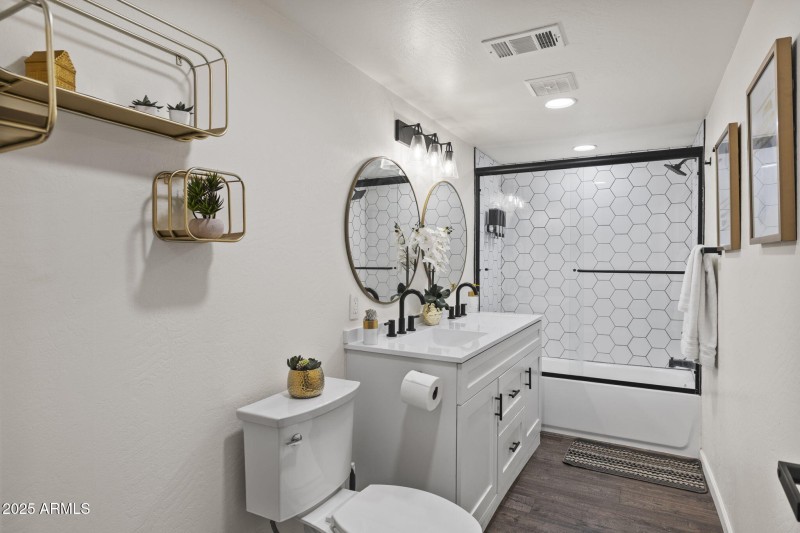 3814 N 36th St Phoenix - 273