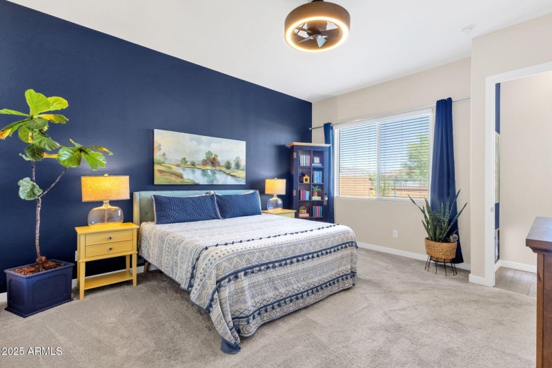 26 -4336 E AUSTIN DR