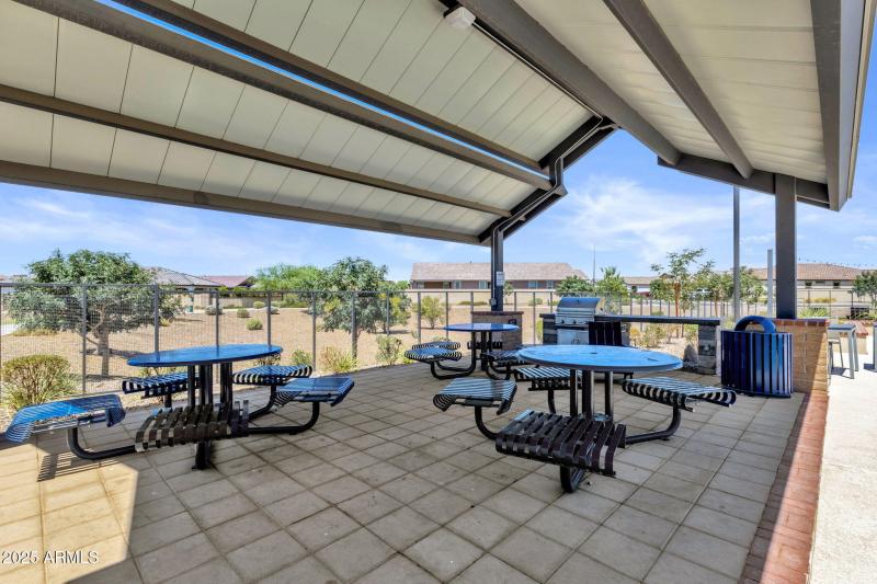 64 -4336 E AUSTIN DR