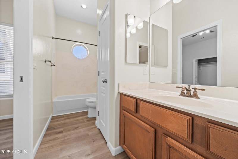 Jack n Jill Bathroom