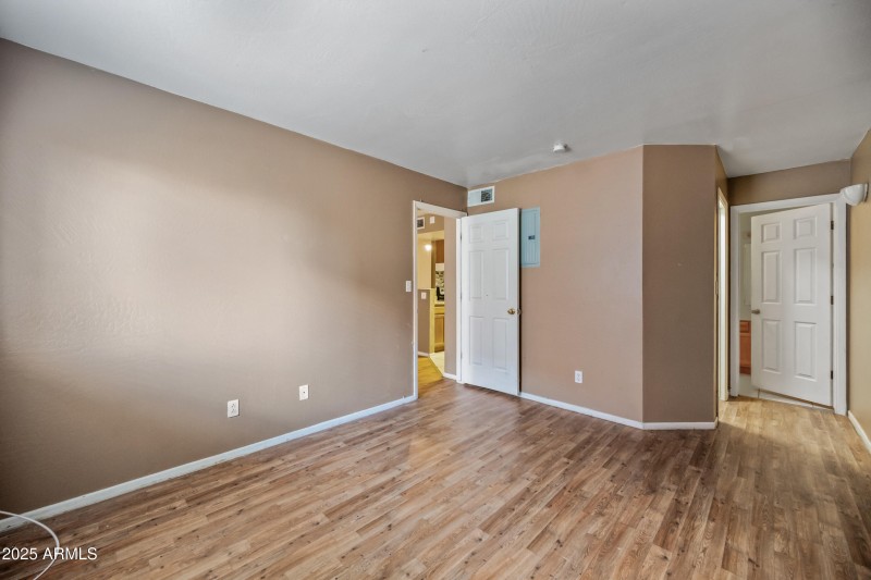 14-16602N25S114-ocupix