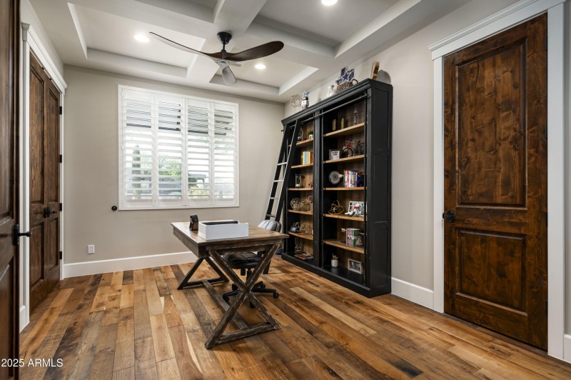Private Office 1