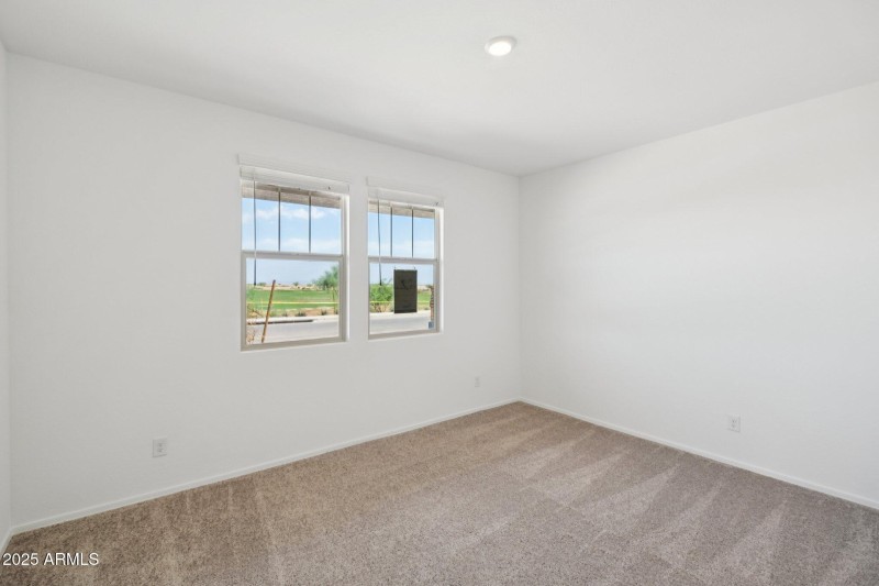 12-web-or-mls-W Pecan Wds-S2408-012