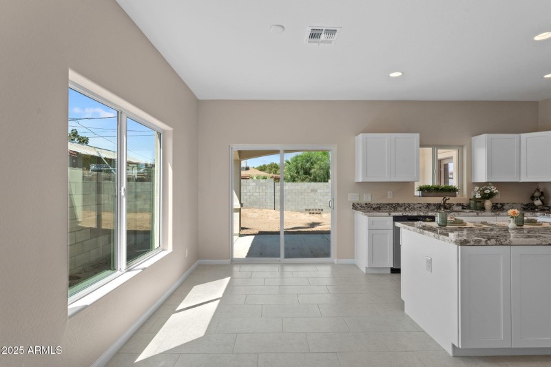 11-web-or-mls-DSC04732 (2)