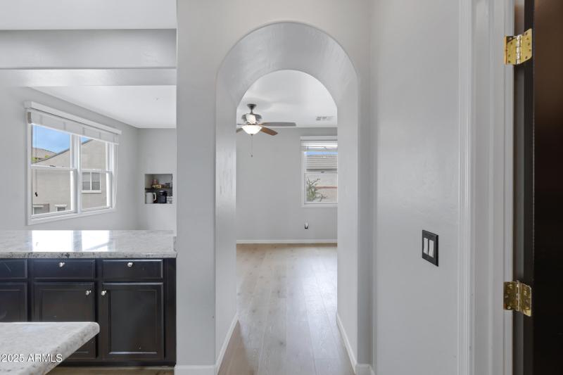 3687 E Leslie Dr-24
