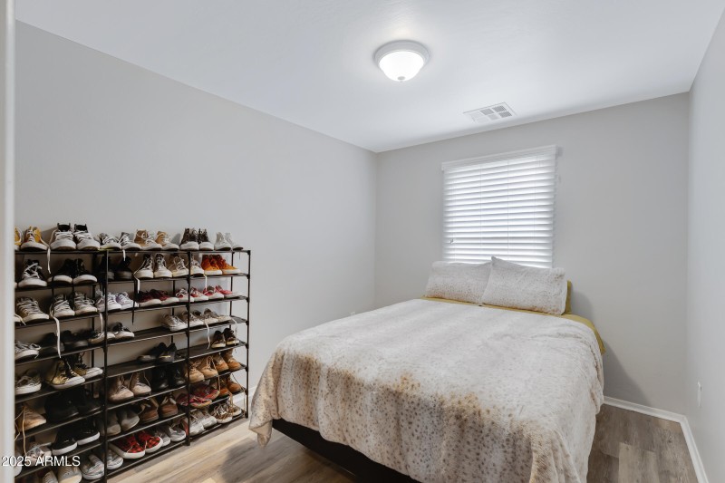 3687 E Leslie Dr-39