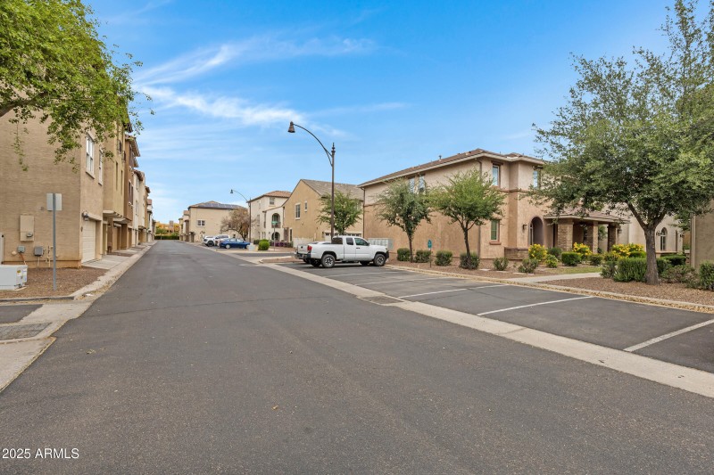 3687 E Leslie Dr-45